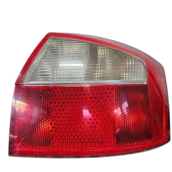 PILOTO TRASERO DERECHO AUDI A4 AVANT (8E) [8E0945096]