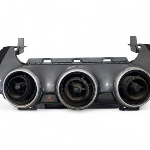 REJILLA AIREADORA NISSAN JUKE (F16) [682606PA0A]