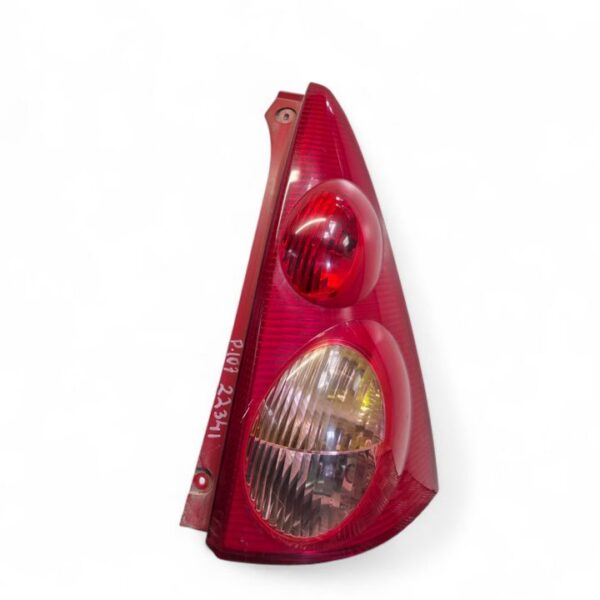 PILOTO TRASERO DERECHO PEUGEOT 107 [815500H040]