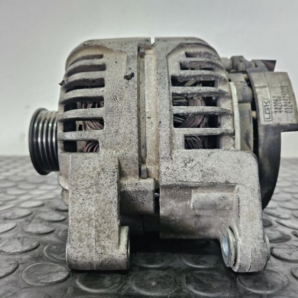 ALTERNADOR VOLVO V70 FAMILIAR [0124525029]