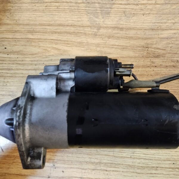 MOTOR ARRANQUE VOLKSWAGEN PASSAT VARIANT (3B6) [068911024G]