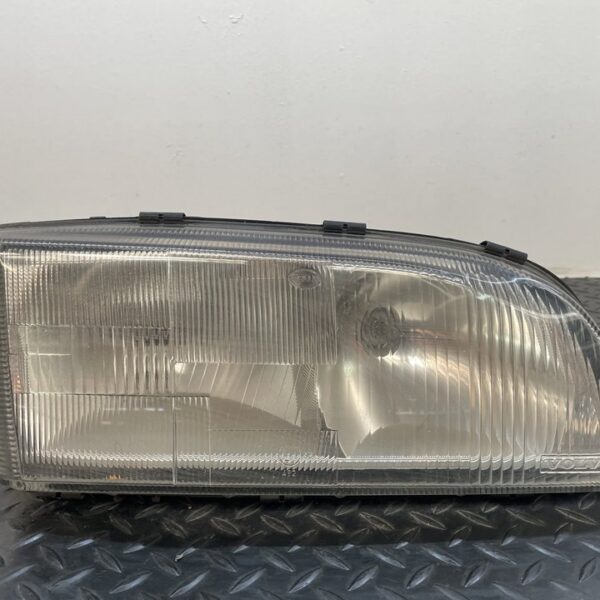 FARO DERECHO VOLVO V70 FAMILIAR [14734400]