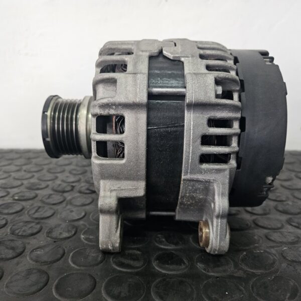 ALTERNADOR AUDI A5 CABRIOLET (8F7) [04L903017D]