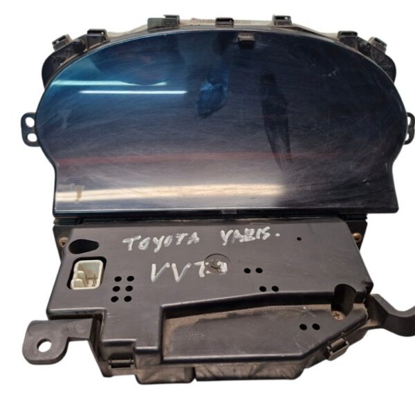 CUADRO INSTRUMENTOS TOYOTA YARIS (NCP1/NLP1/SCP1) [8380052120]