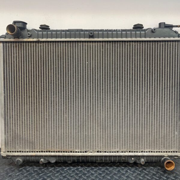 RADIADOR AGUA NISSAN SERENA (C23M) [LD23]