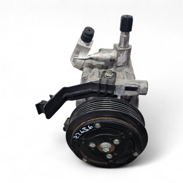 COMPRESOR AIRE ACONDICIONADO FORD KA (CCU) [51747318]